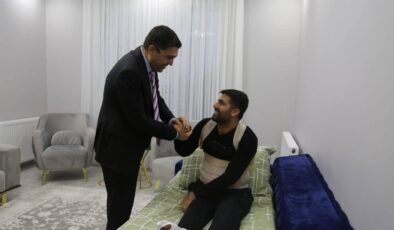 Meslektaşlık Birlikte Yara, Birlikte Şifadır